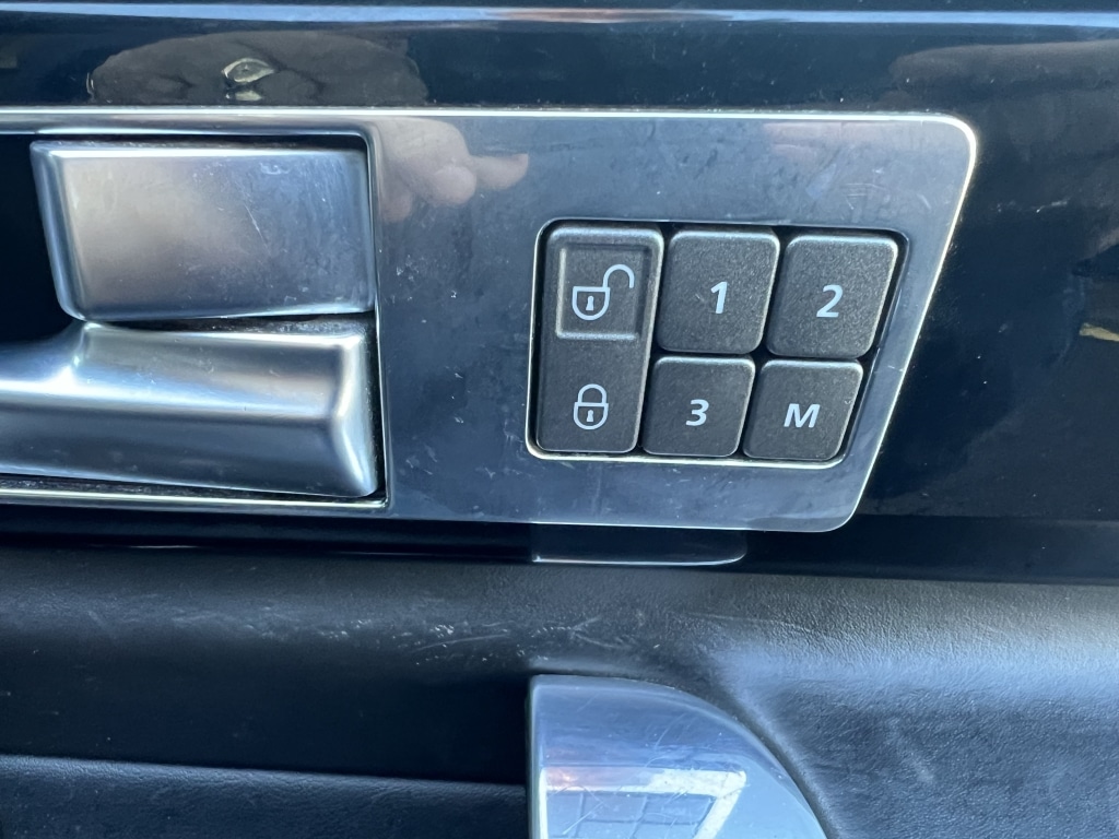 Used Land Rover Discovery 2016 for sale - 76932519: Photo 35