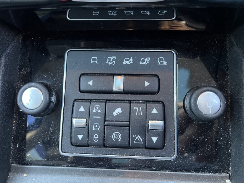 Used Land Rover Discovery 2016 for sale - 76932519: Photo 37