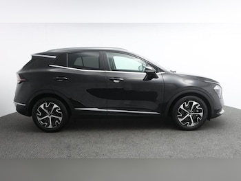 Used Kia Sportage 2023 for sale - 77117004: Photo