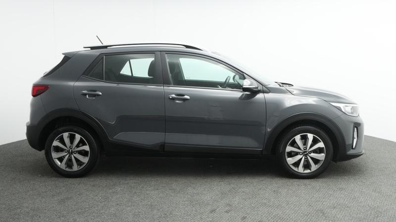 Used Kia Stonic 2022 for sale - 77117035: Photo 2