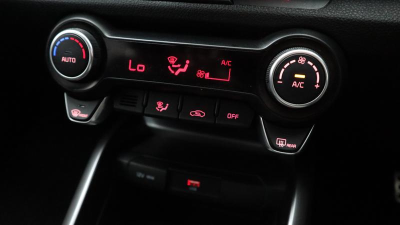 Used Kia Stonic 2021 for sale - 77116869: Photo 22