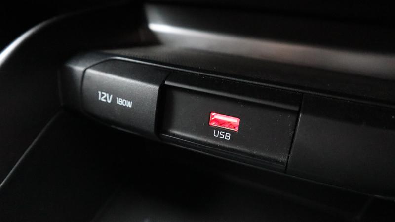 Used Kia Stonic 2021 for sale - 77116869: Photo 23