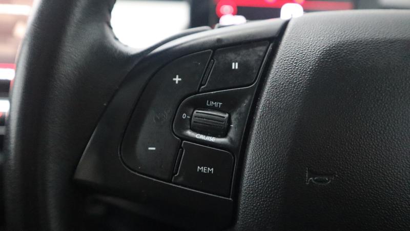 Used Citroen C4 Cactus 2018 for sale - 77529002: Photo 22