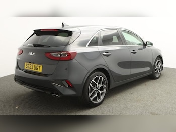 Used Kia Ceed 2023 for sale - 78389274: Photo