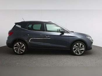 Used SEAT Arona 2023 for sale - 78376931: Photo