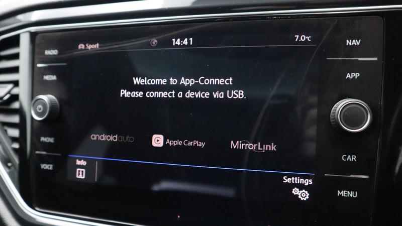 Used Volkswagen T-Roc 2018 for sale - 77117323: Photo 15