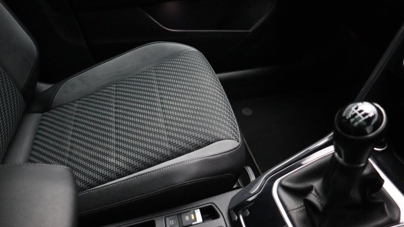 Used Volkswagen T-Roc 2018 for sale - 77117323: Photo 18