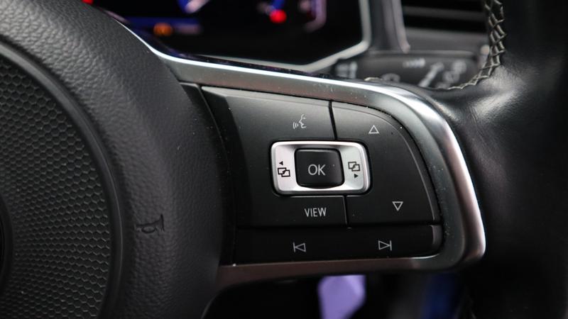 Used Volkswagen T-Roc 2018 for sale - 77117323: Photo 21