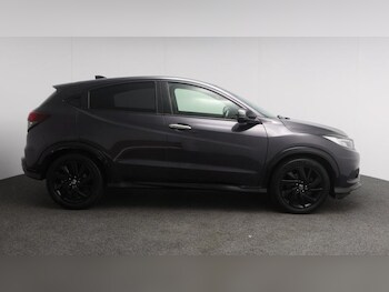 Used Honda HR-V 2020 for sale - 77653656: Photo