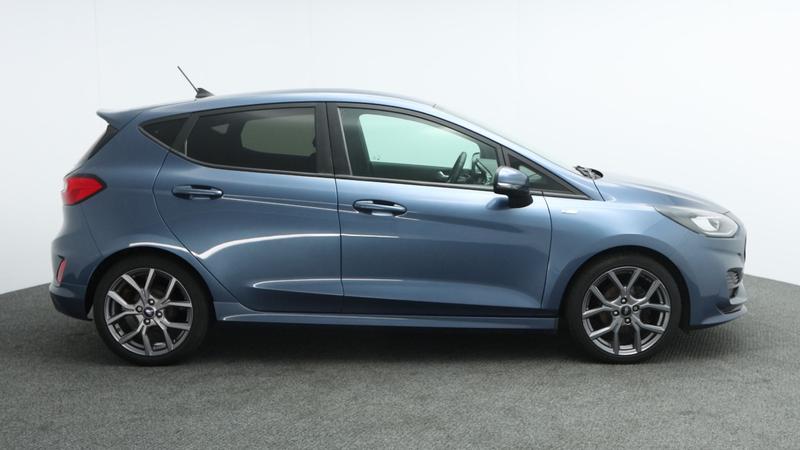 Used Ford Fiesta 2022 for sale - 77116940: Photo 2