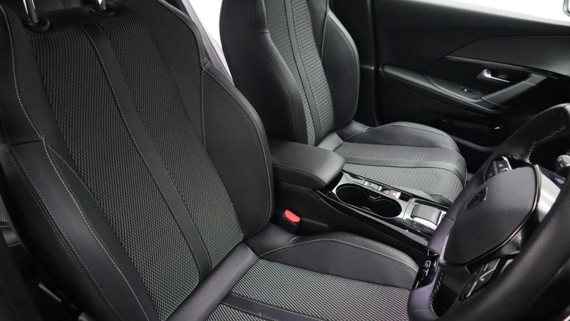 Used Peugeot 2008 2023 for sale - 77248806: Photo 11