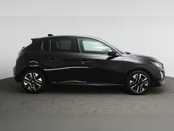 Used Peugeot 208 2024 for sale - 78357201: Photo