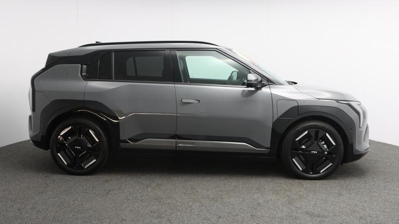 Used Kia EV3 2025 for sale - 77945665: Photo 2