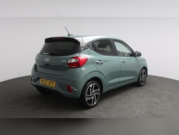 Used Hyundai i10 2023 for sale - 79077046: Photo