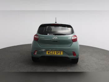 Used Hyundai i10 2023 for sale - 79077046: Photo