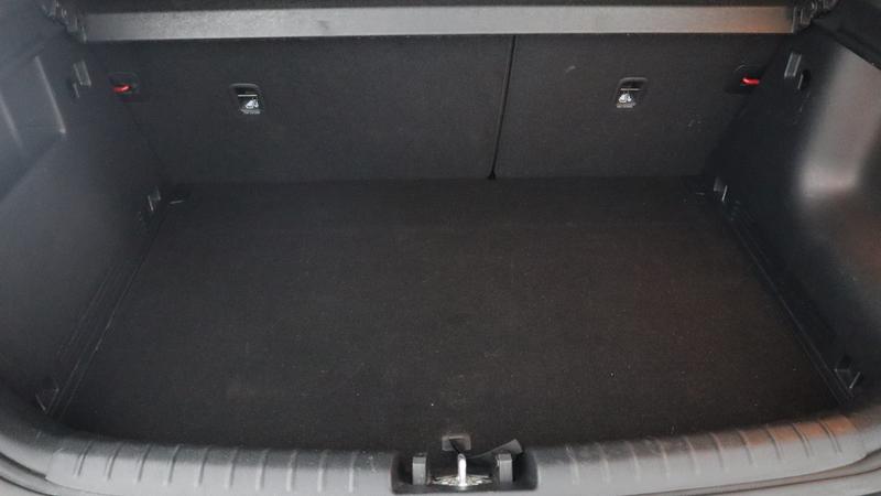 Used Kia Stonic 2023 for sale - 77747064: Photo 14