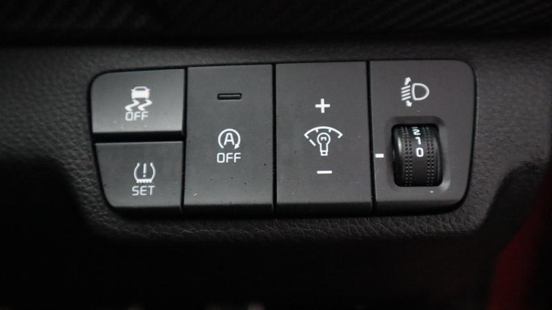 Used Kia Stonic 2023 for sale - 77747064: Photo 28