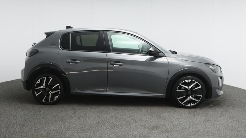 Used Peugeot 208 2024 for sale - 78176021: Photo 2