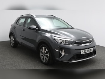 Used Kia Stonic 2023 for sale - 78597024: Photo