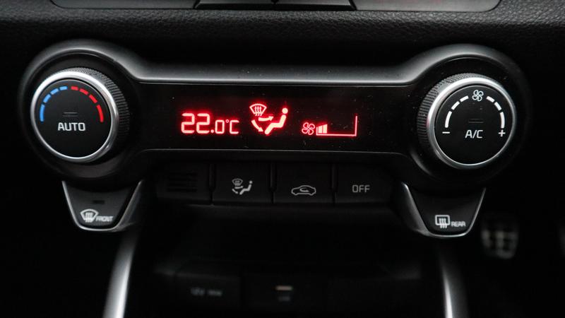 Used Kia Stonic 2021 for sale - 77474776: Photo 19