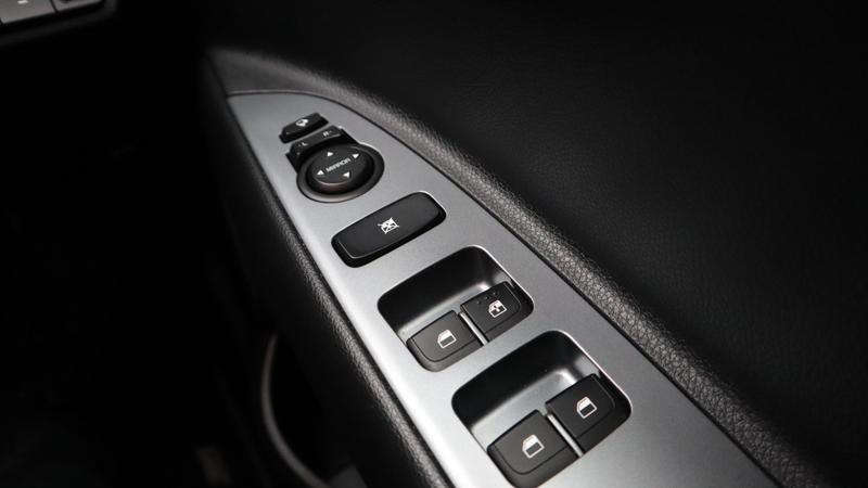 Used Kia Stonic 2021 for sale - 77474776: Photo 24