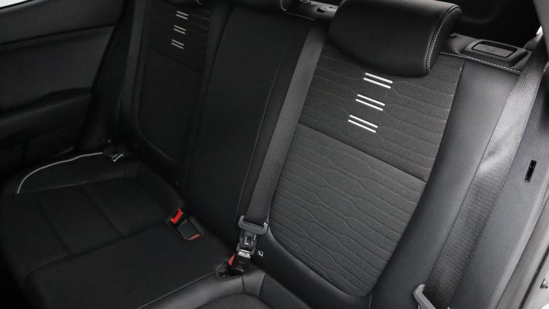 Used Kia Stonic 2023 for sale - 77117331: Photo 13