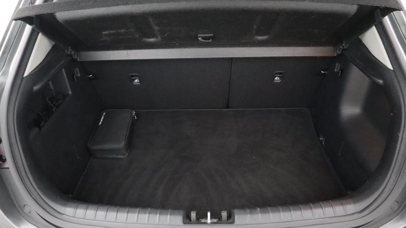 Used Kia Stonic 2023 for sale - 77117331: Photo 14