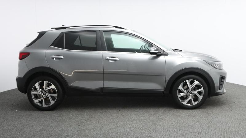 Used Kia Stonic 2023 for sale - 77117331: Photo 2