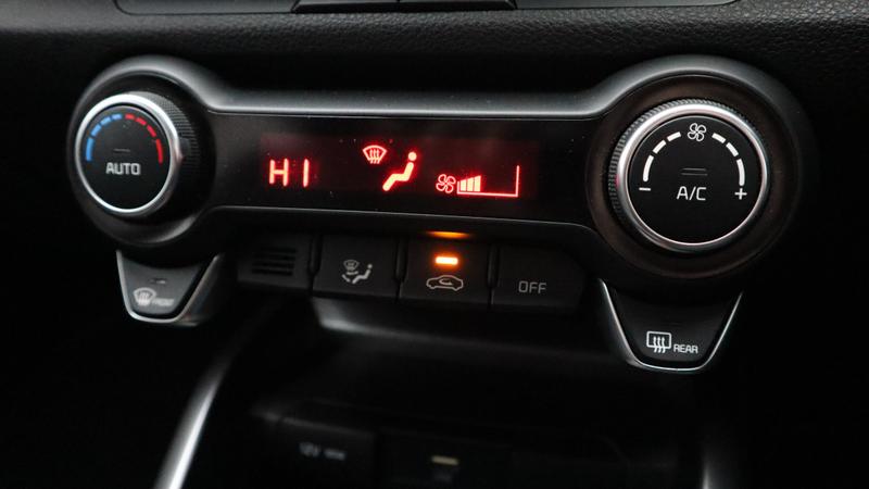 Used Kia Stonic 2023 for sale - 77117331: Photo 24