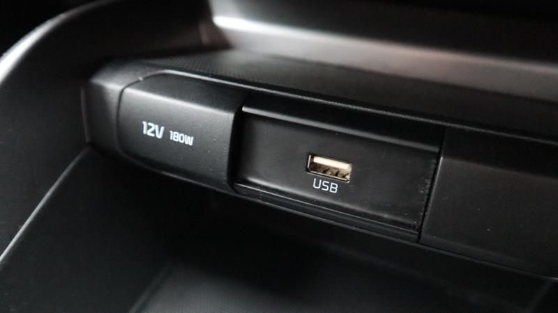 Used Kia Stonic 2023 for sale - 77117331: Photo 25