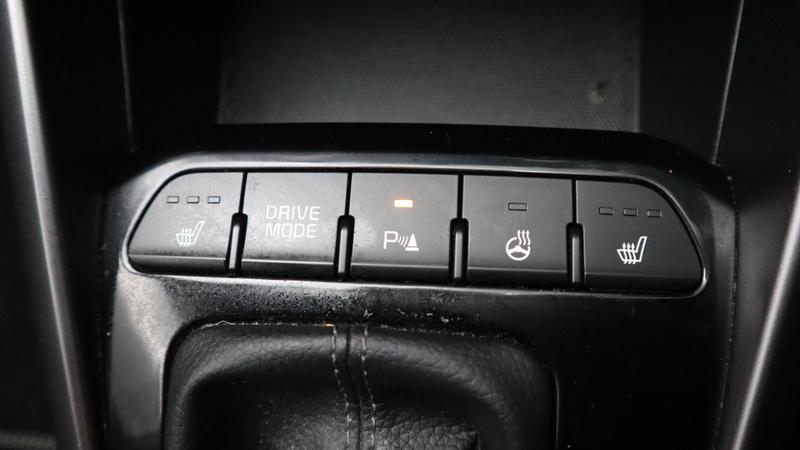 Used Kia Stonic 2023 for sale - 77117331: Photo 27