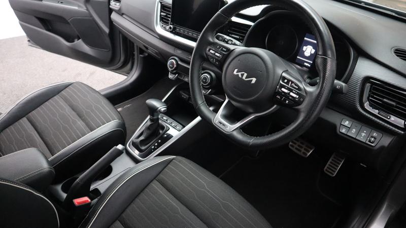 Used Kia Stonic 2023 for sale - 77117331: Photo 9