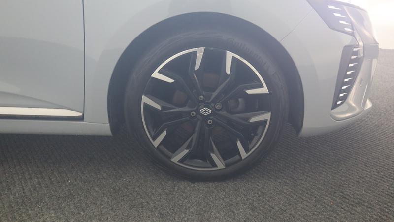 Used Renault Clio 2024 for sale - 77116860: Photo 30