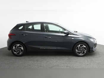Used Hyundai i20 2022 for sale - 77117266: Photo