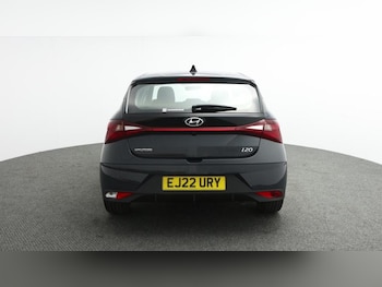 Used Hyundai i20 2022 for sale - 77117266: Photo