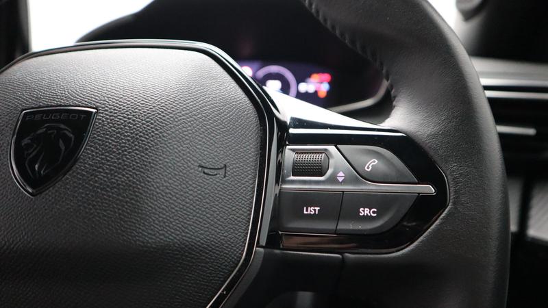 Used Peugeot 2008 2024 for sale - 77582073: Photo 13