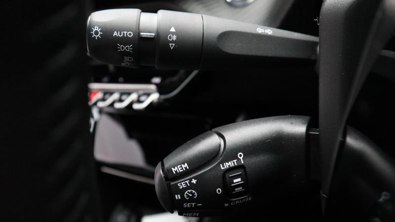 Used Peugeot 2008 2024 for sale - 77582073: Photo 14