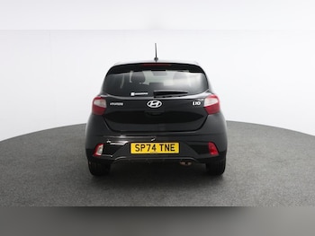 Used Hyundai i10 2024 for sale - 77117009: Photo