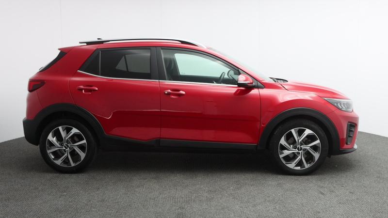 Used Kia Stonic 2023 for sale - 77248611: Photo 2