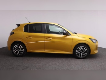 Used Peugeot 208 2023 for sale - 79203224: Photo