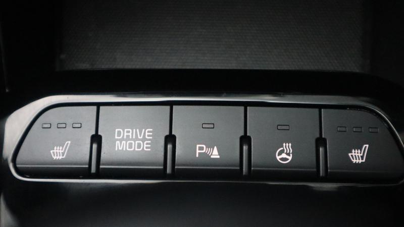 Used Kia Stonic 2024 for sale - 77619867: Photo 23