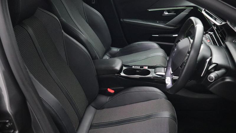 Used Peugeot 208 2023 for sale - 77570692: Photo 11