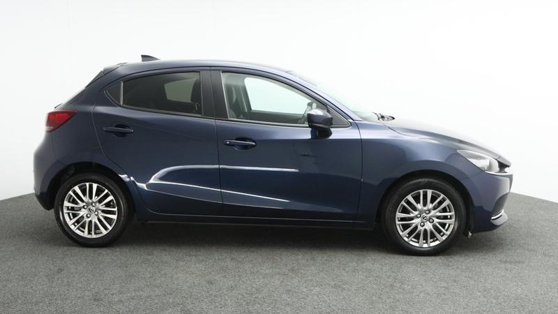 Used Mazda Mazda2 2021 for sale - 77116689: Photo 2