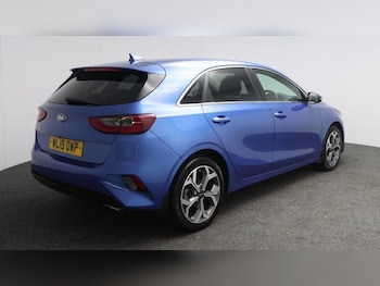 Used Kia Ceed 2019 for sale - 78804955: Photo