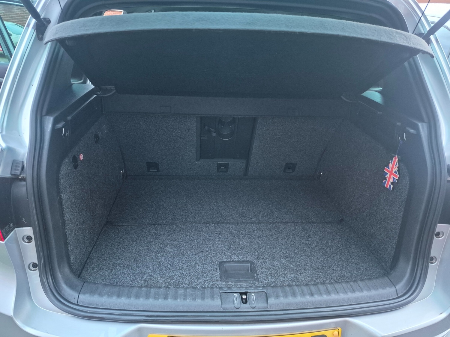 Used Volkswagen Tiguan 2014 for sale - 77483108: Photo 16