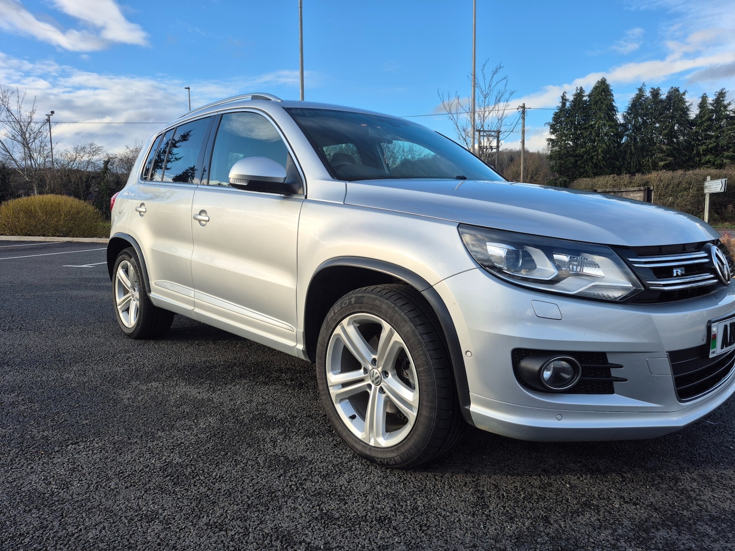 Used Volkswagen Tiguan 2014 for sale - 77483108: Photo 2