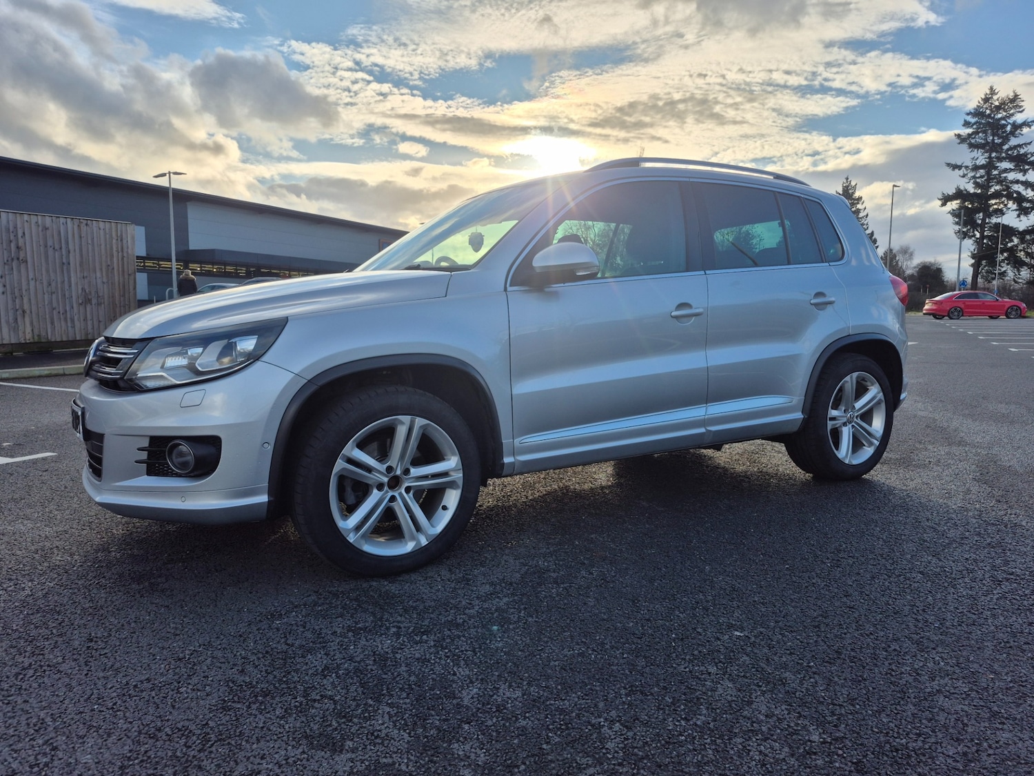 Used Volkswagen Tiguan 2014 for sale - 77483108: Photo 5