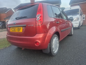 Used Ford Fiesta 2006 for sale - 75864983: Photo