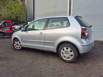 Used Volkswagen Polo 2005 for sale - 78459855: Photo