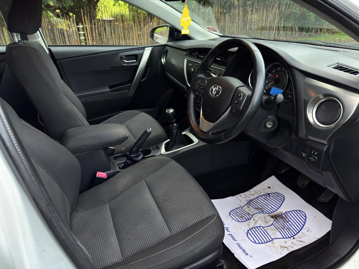 Used Toyota Auris 2014 for sale - 76863753: Photo 12